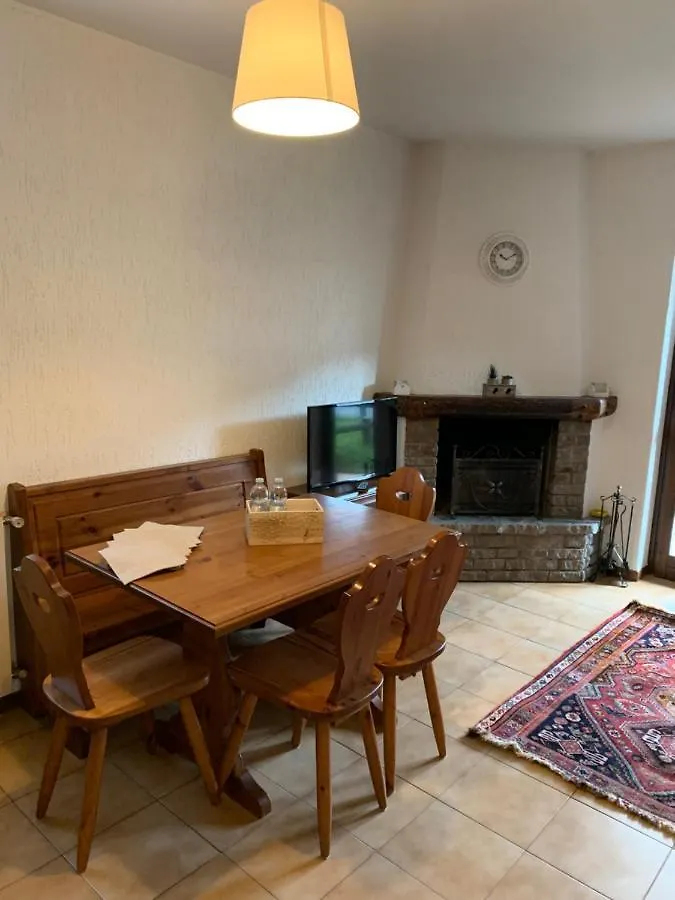 Ferienwohnung Trilocale Fumeclo Temù